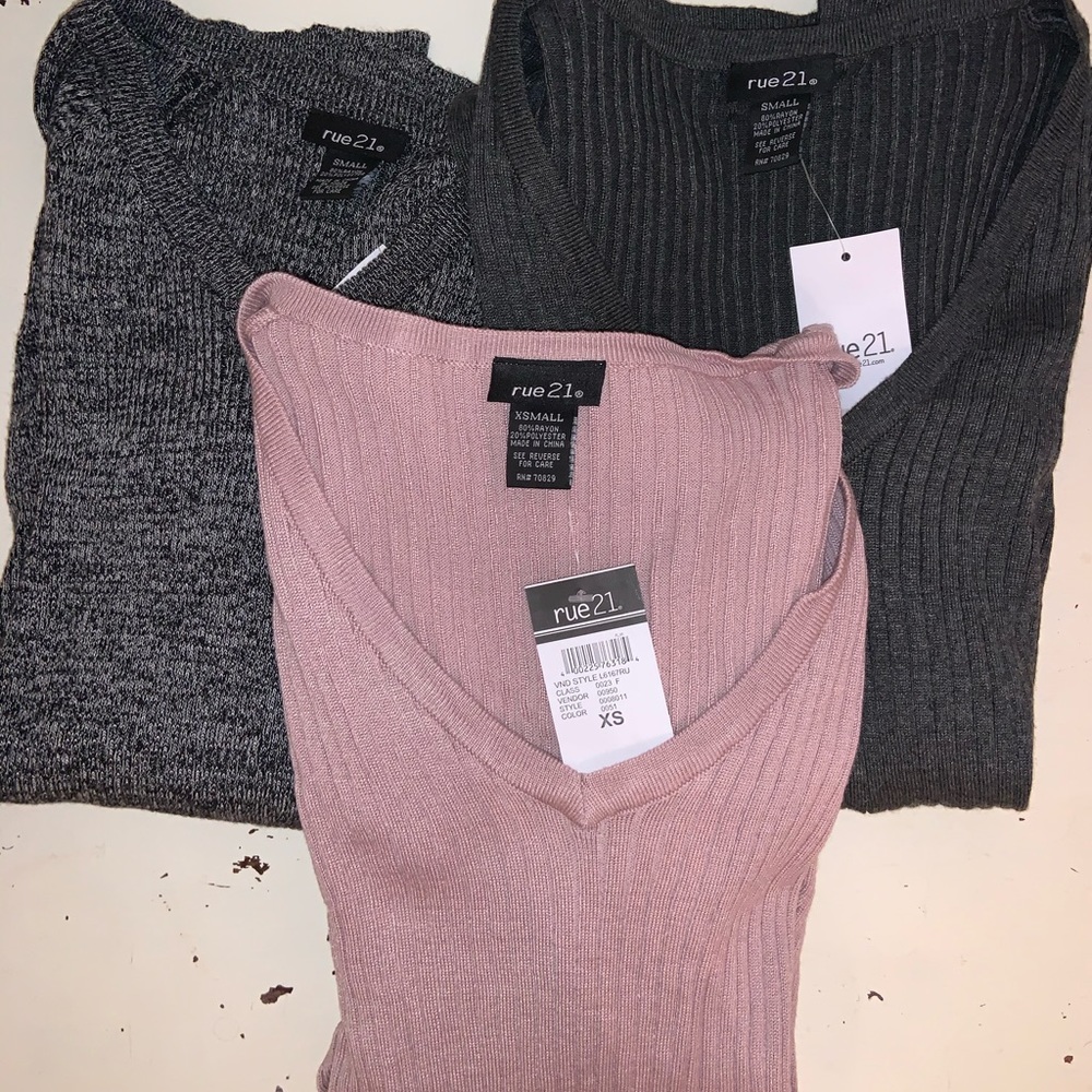Rue 21 Pink sweaters